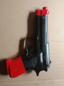 bretta 9mm twin color handgun