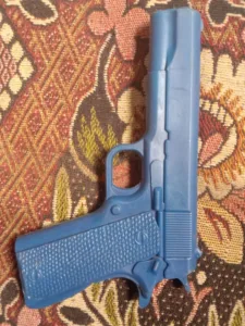 tt 30 tolatokorov russian pistol dummy